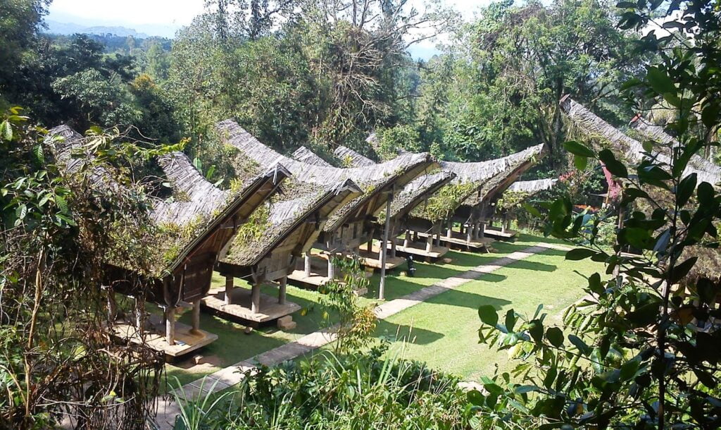 Tempat Wisata Paling Banyak Dikunjungi Di Indonesia