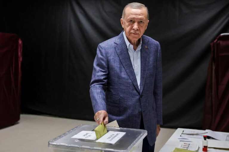 urkish President Recep Tayyip Erdoğan votes Sunday in Istanbul.