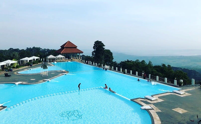 6 Tempat Wisata di Purwakarta yang Lagi Hits, Menawan Banget! - Giri Tirta datawisata.com 6 Tempat Wisata di Purwakarta yang Lagi Hits, Menawan Banget! - Giri Tirta datawisata.com