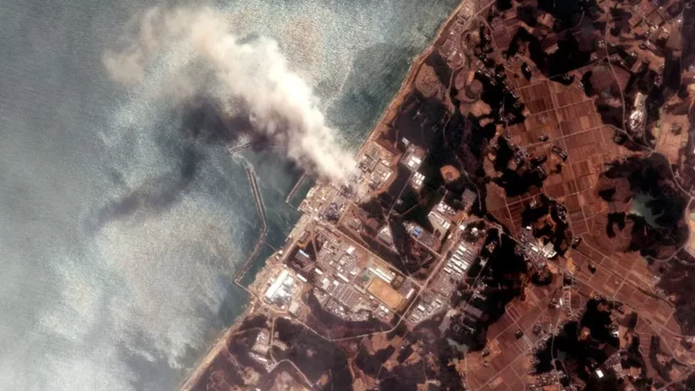 Jepang buang limbah nuklir ke laut