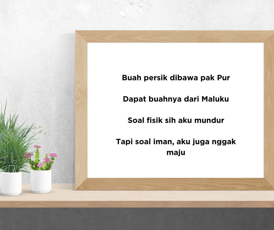 35 Pantun Sadar Diri, Ada Sindiran dan Motivasi