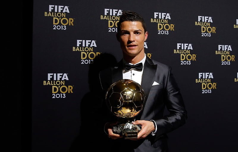 10 Pemenang Ballon d'Or Kontroversial, Layak atau Tidak? - CR7 Ballon dOr 2013 10 Pemenang Ballon d'Or Kontroversial, Layak atau Tidak? - CR7 Ballon dOr 2013