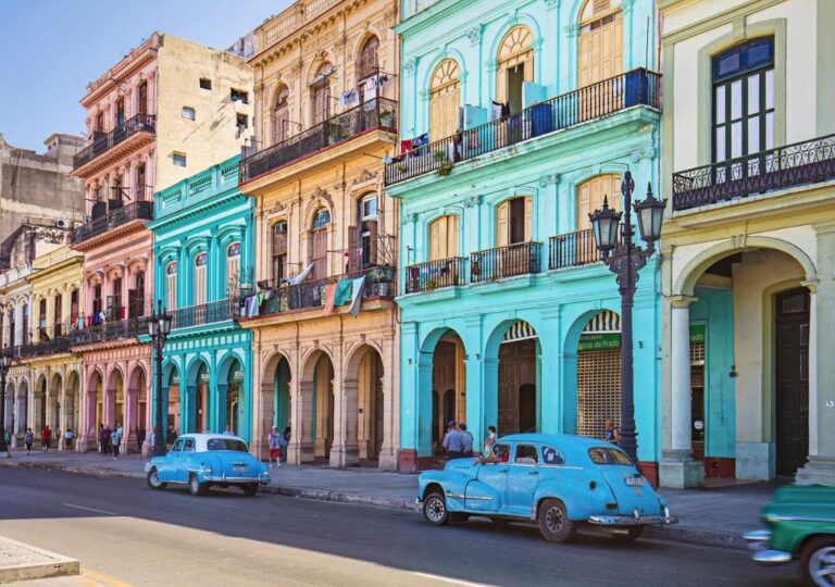 Ketimpangan di Kuba Karena Mata Uang Ganda