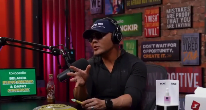 Bukan YouTuber, Apa Karier Deddy Corbuzier yang Membuat Dia Terkenal? - Screenshot 20231008 183616 Instagram Bukan YouTuber, Apa Karier Deddy Corbuzier yang Membuat Dia Terkenal? - Screenshot 20231008 183616 Instagram