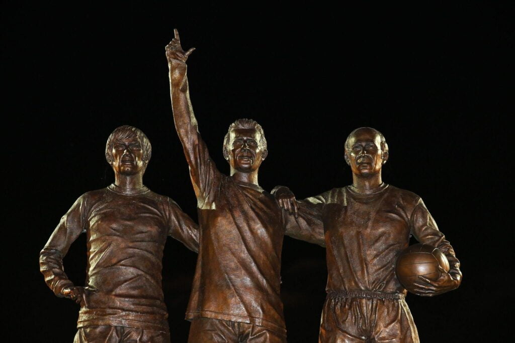 Sir Bobby Charlton Wafat di Usia 86, Berikut Profil Sang Legenda Manchester United dan Timnas Inggris - United Holy Trinity Sir Bobby Charlton Wafat di Usia 86, Berikut Profil Sang Legenda Manchester United dan Timnas Inggris - United Holy Trinity
