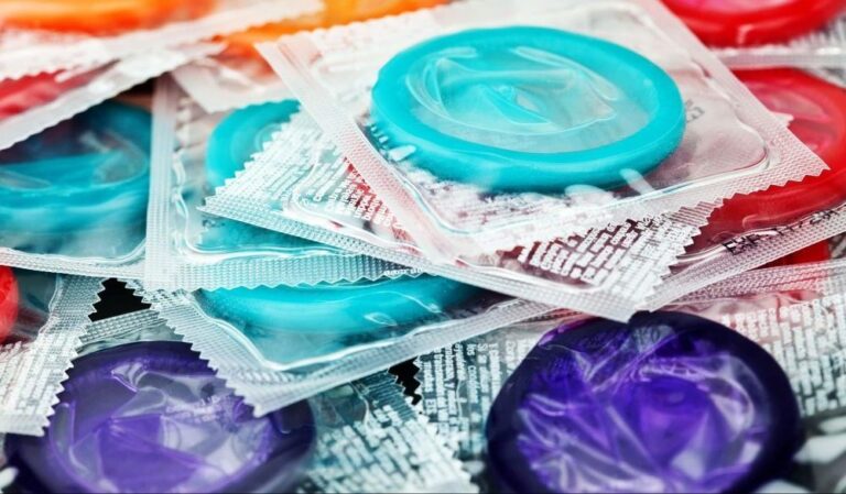 Sejarah Kondom