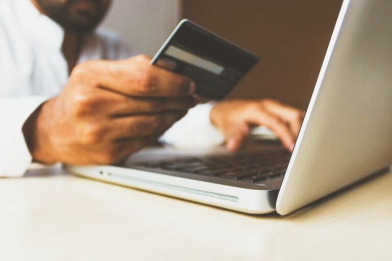 4 Jenis Kartu Kredit Bank Mega yang Bisa Apply Secara Online, Cepat dan Mudah!
