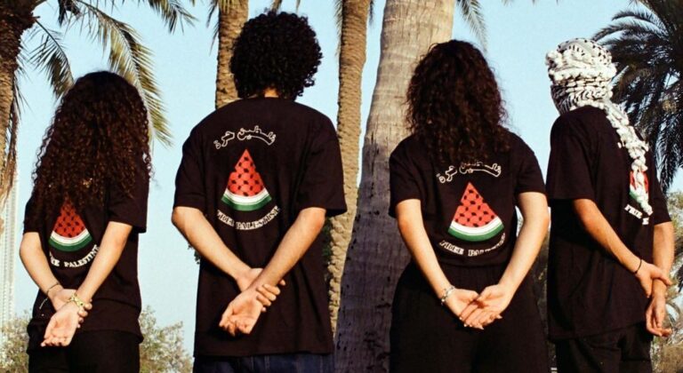 Brand Fashion Internasional yang Sumbangkan Keuntungannya untuk Palestina