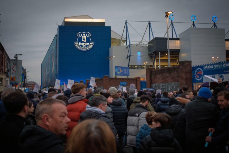 Proses Pengambilalihan Everton Semakin Mendekat