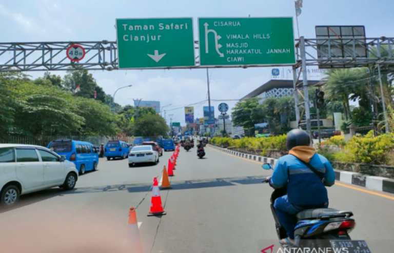 Info Jalur Puncak Malam Tahun Baru 2024