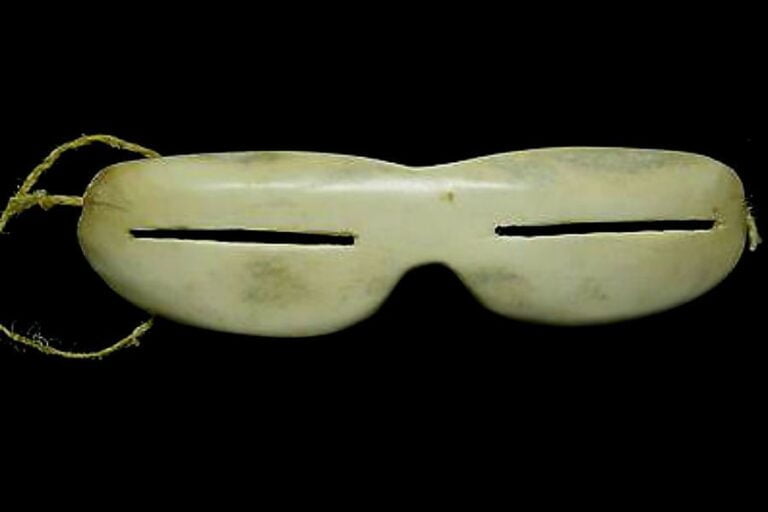 Kacamata Inuit