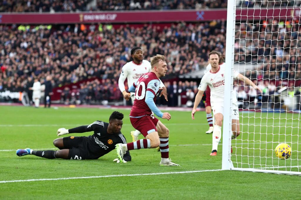 Hasil Premier League 2023/24 Pekan 18: Liverpool vs Arsenal Imbang, MU Catatkan Rekor Buruk - West Ham vs Man United 2 0 Hasil Premier League 2023/24 Pekan 18: Liverpool vs Arsenal Imbang, MU Catatkan Rekor Buruk - West Ham vs Man United 2 0