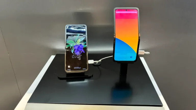 Flex In and Flex Out Flip, Layar Lipat Masa Depan Samsung!