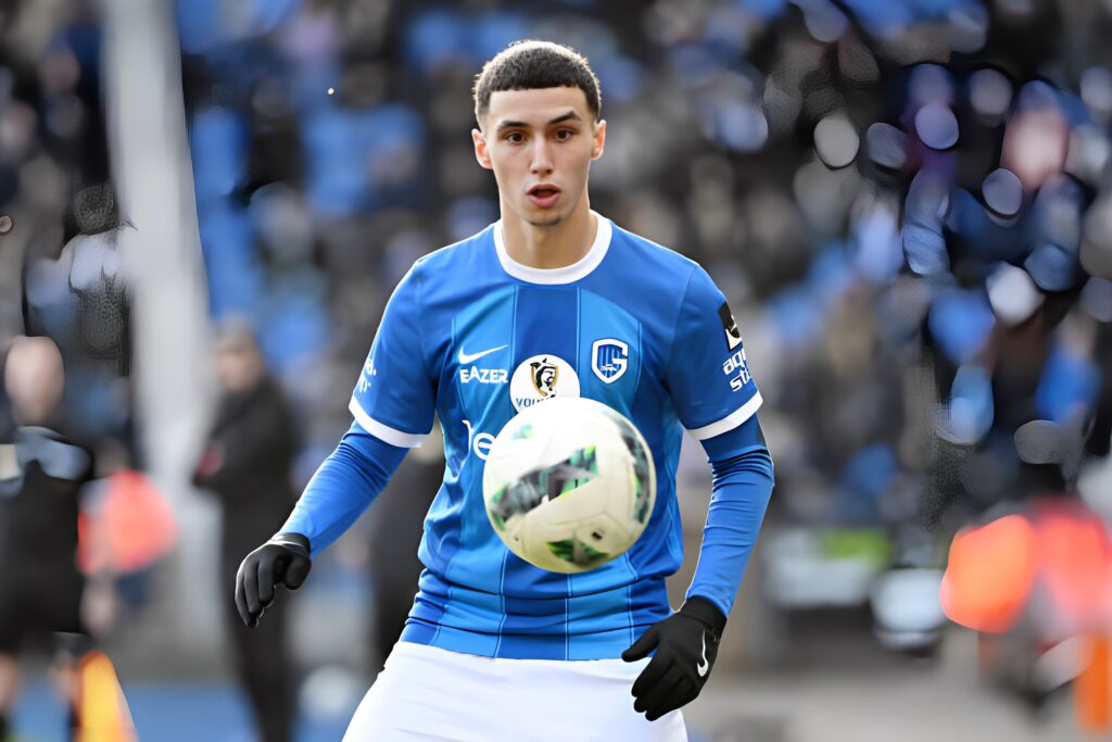 10 Pemain yang Paling Sering Tampil di 2023: Tetap Fit di Tengah Jadwal Super Padat - Bilal El Khannouss KRC Genk 10 Pemain yang Paling Sering Tampil di 2023: Tetap Fit di Tengah Jadwal Super Padat - Bilal El Khannouss KRC Genk