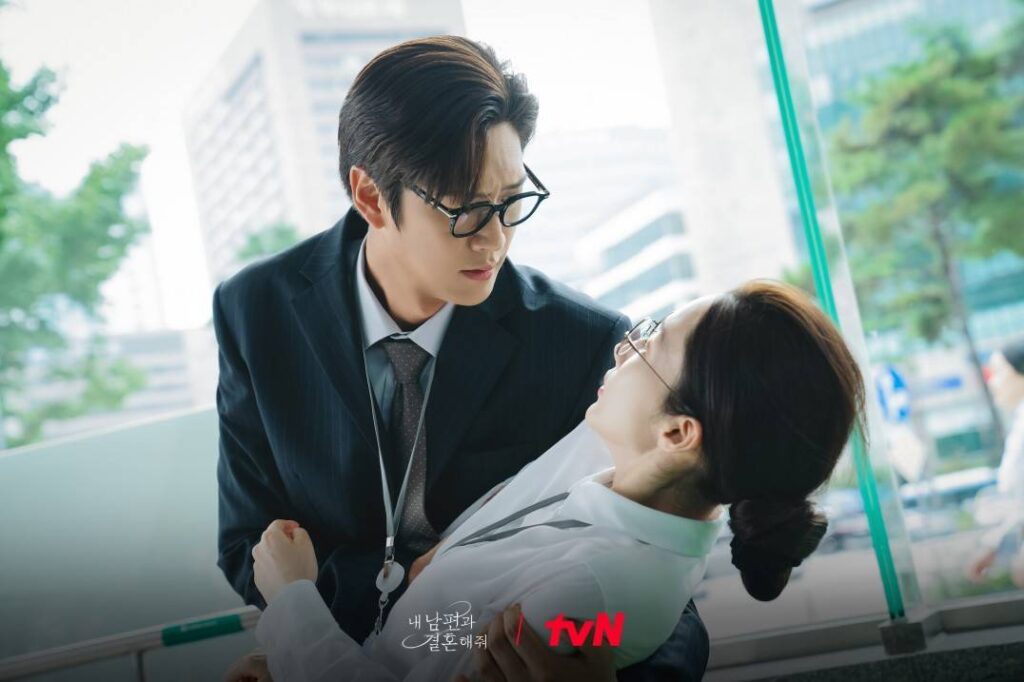Deretan Skandal Drama Marry My Husband yang Bikin Heboh - fullsizephoto1764265 Deretan Skandal Drama Marry My Husband yang Bikin Heboh - fullsizephoto1764265
