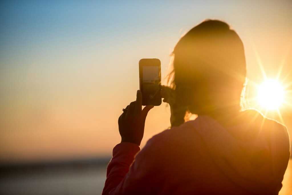 Hasal Camera 4 HP dengan Kamera Hasselblad, Hasil Fotonya Cakep Banget!