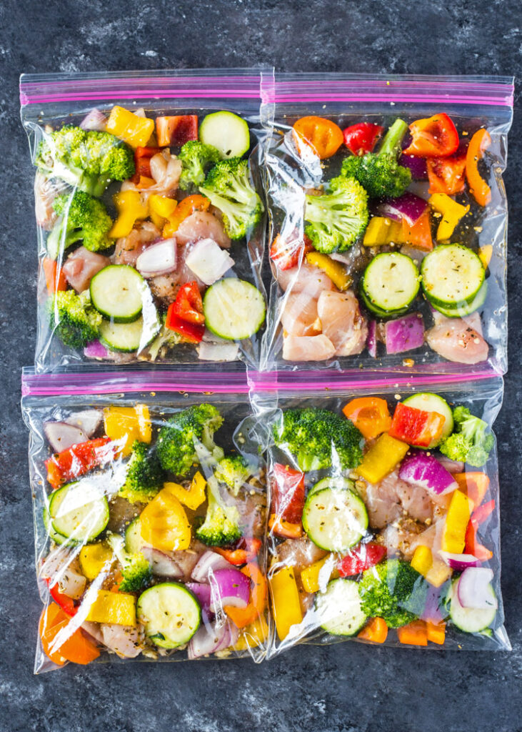 7 Tips Meal Prep Ramadhan untuk Kamu yang Sibuk Kerja - chicken and veggies freezer packets Tips Meal Prep Ramadhan
