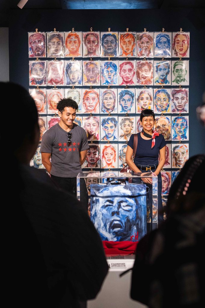 Rajata Hakim Ajak Pengunjung Tebak Wajah Asing hingga Diponegoro di ArtSphere Gallery - Rajata Hakim JOU 260829 RH Artsphere 31 Rajata Hakim Ajak Pengunjung Tebak Wajah Asing hingga Diponegoro di ArtSphere Gallery - Rajata Hakim JOU 260829 RH Artsphere 31