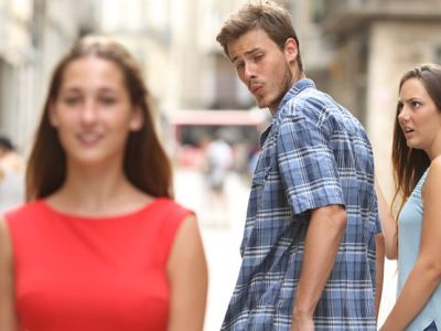 Melihat Foto Wanita Cantik Bermanfaat Bagi Otak