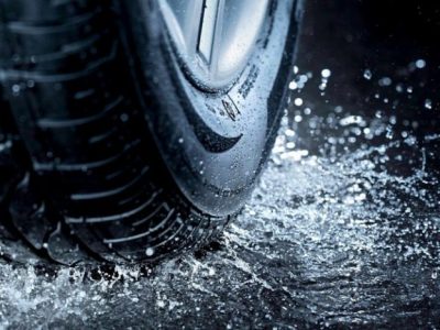 Apa itu Aquaplaning Apa itu Aquaplaning