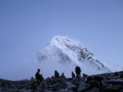 Berapa lama mendaki gunung everest