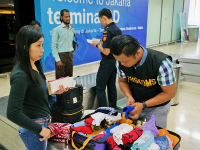 Pembatasan Barang dari Luar Negeri Pembatasan Barang dari Luar Negeri