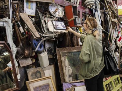 Barang Bekas yang Paling Dicari