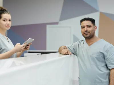 kelebihan kekurangan resepsionis