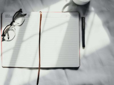 aplikasi menulis yang menghasilkan uang