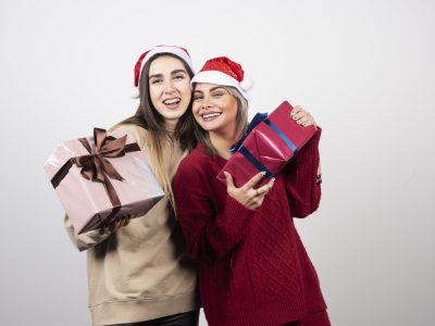 10 Rekomendasi Hadiah Natal untuk Teman Kantor
